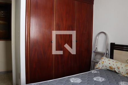 Casa à venda com 193m², 3 quartos e 1 vagaQuarto 2 - Armários