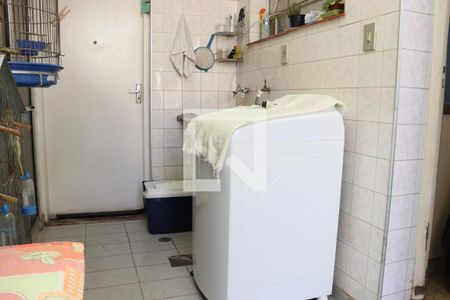 Casa à venda com 193m², 3 quartos e 1 vagaÁrea de Serviço