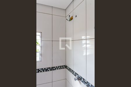 Banheiro de apartamento para alugar com 1 quarto, 38m² em Jardim Japão, São Paulo