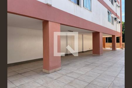 Apartamento à venda com 74m², 2 quartos e 1 vagaÁrea comum
