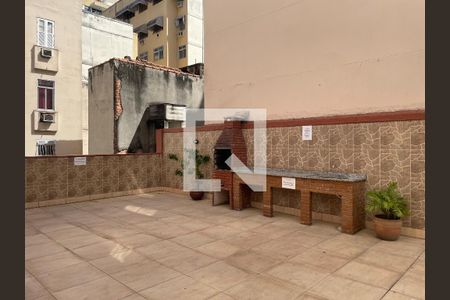 Apartamento à venda com 74m², 2 quartos e 1 vagaÁrea comum