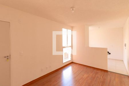 Sala de apartamento para alugar com 2 quartos, 60m² em Nacional, Contagem