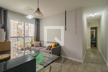 Sala de apartamento para alugar com 2 quartos, 50m² em Vila Praia, São Paulo