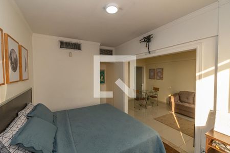 Quarto de apartamento à venda com 1 quarto, 52m² em Centro, Campinas