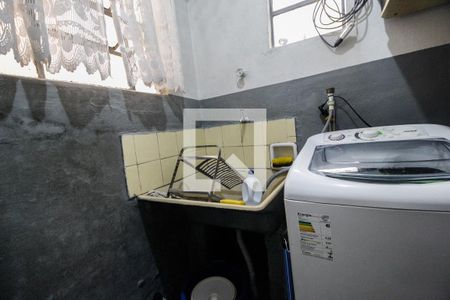 Casa à venda com 400m², 4 quartos e 3 vagas Casa à venda com 400m², 4 quartos e 3 vagasÁrea de serviço casa 2