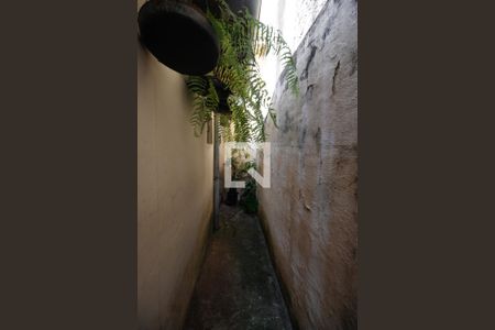 Casa à venda com 400m², 4 quartos e 3 vagas Casa à venda com 400m², 4 quartos e 3 vagasCorredor