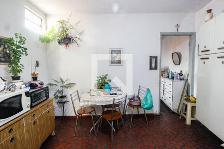 Casa à venda com 400m², 4 quartos e 3 vagas Casa à venda com 400m², 4 quartos e 3 vagasCozinha casa 3