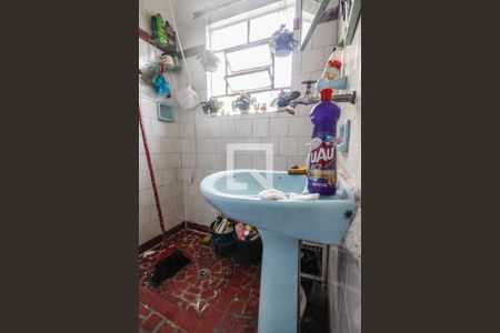 Casa à venda com 400m², 4 quartos e 3 vagas Casa à venda com 400m², 4 quartos e 3 vagasBanheiro casa 3