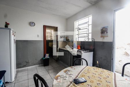 Casa à venda com 400m², 4 quartos e 3 vagas Casa à venda com 400m², 4 quartos e 3 vagasCozinha casa 2