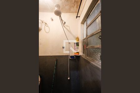 Casa à venda com 400m², 4 quartos e 3 vagas Casa à venda com 400m², 4 quartos e 3 vagasBanheiro casa 2