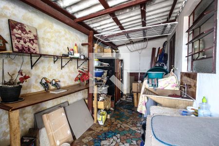 Casa à venda com 400m², 4 quartos e 3 vagas Casa à venda com 400m², 4 quartos e 3 vagasÁrea de serviço casa 1