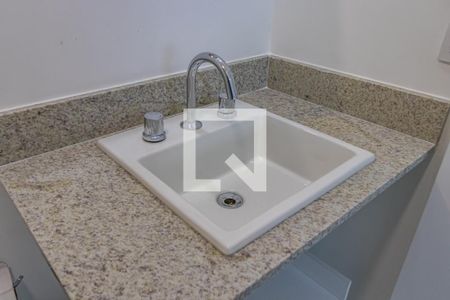 Apartamento para alugar com 70m², 2 quartos e 2 vagasBanheiro da Suíte