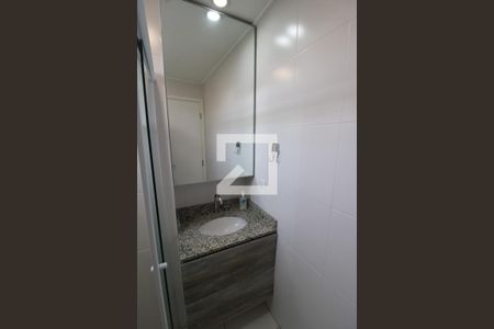 Apartamento à venda com 72m², 2 quartos e 1 vagaSuite - banheiro