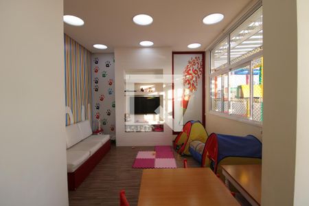 Apartamento à venda com 72m², 2 quartos e 1 vagaÁrea comum