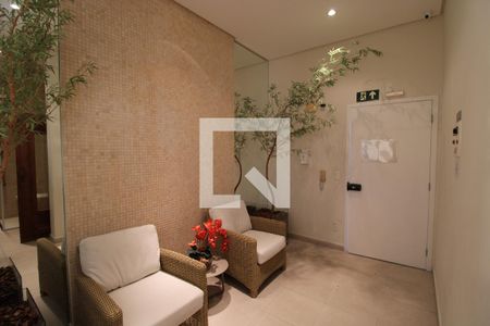 Apartamento à venda com 72m², 2 quartos e 1 vagaÁrea comum