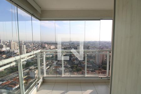 Apartamento à venda com 72m², 2 quartos e 1 vagaSuite - Varanda