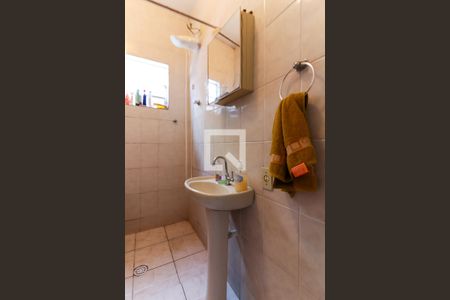 Casa à venda com 80m², 2 quartos e 1 vagaBanheiro Social