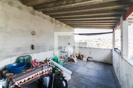 Casa à venda com 80m², 2 quartos e 1 vagaÁrea de Serviço