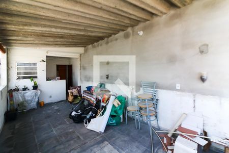 Casa à venda com 80m², 2 quartos e 1 vagaÁrea de Serviço
