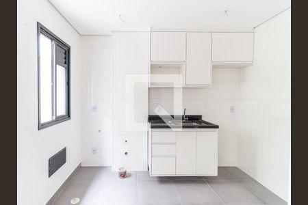 Cozinha de kitnet/studio para alugar com 1 quarto, 26m² em Quarta Parada, São Paulo