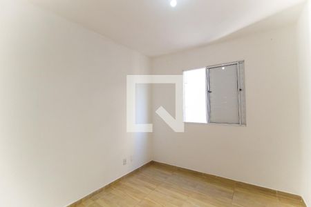 Quarto 2 de apartamento para alugar com 2 quartos, 50m² em Fazenda Aricanduva, São Paulo