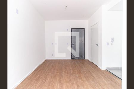 Quarto de kitnet/studio para alugar com 1 quarto, 26m² em Quarta Parada, São Paulo