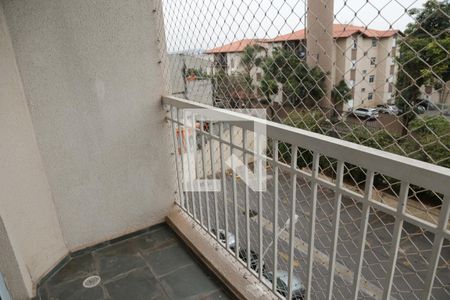 Sacada de apartamento para alugar com 2 quartos, 47m² em Metalúrgicos, Osasco