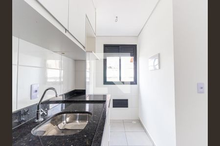Cozinha de kitnet/studio para alugar com 1 quarto, 26m² em Quarta Parada, São Paulo