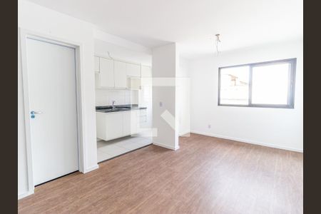 Sala de kitnet/studio para alugar com 1 quarto, 26m² em Quarta Parada, São Paulo