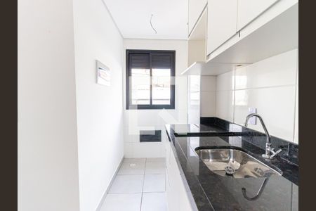 Cozinha de kitnet/studio para alugar com 1 quarto, 26m² em Quarta Parada, São Paulo