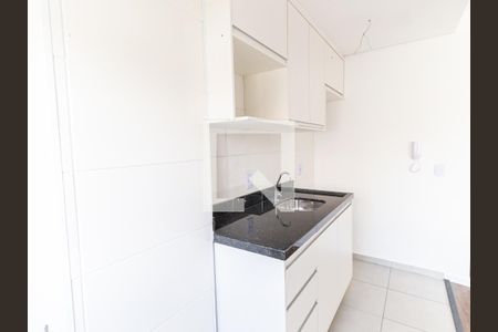 Cozinha de kitnet/studio para alugar com 1 quarto, 26m² em Quarta Parada, São Paulo