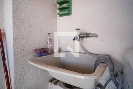 Apartamento à venda com 90m², 2 quartos e 1 vagaÁrea de Serviço