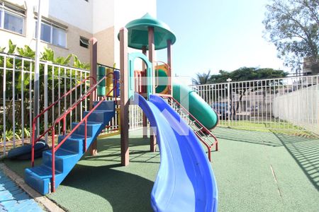 Apartamento para alugar com 50m², 2 quartos e 1 vagaÁrea comum - Playground