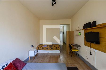 Sala de kitnet/studio para alugar com 1 quarto, 33m² em Centro, Niterói