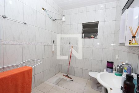 Casa à venda com 150m², 3 quartos e 2 vagas Casa à venda com 150m², 3 quartos e 2 vagasBanheiro