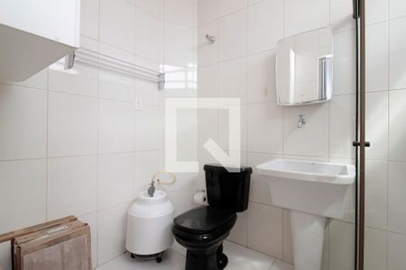 Banheiro de kitnet/studio para alugar com 0 quarto, 38m² em Campos Elíseos, São Paulo