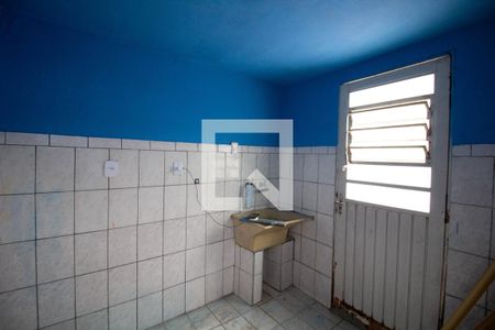Casa à venda com 80m², 2 quartos e 1 vagaÁrea de Serviço