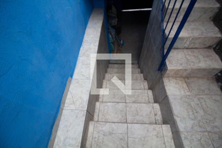 Casa à venda com 80m², 2 quartos e 1 vagaEscada