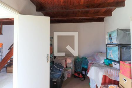 Casa à venda com 180m², 3 quartos e 2 vagasQuarto de Serviço