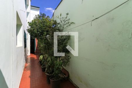 Casa à venda com 180m², 3 quartos e 2 vagasQuintal