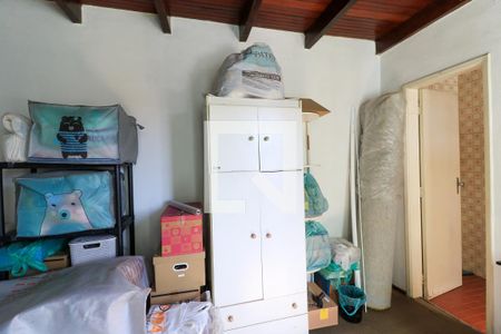 Casa à venda com 180m², 3 quartos e 2 vagasQuarto de Serviço