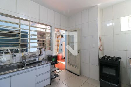 Casa à venda com 180m², 3 quartos e 2 vagasCozinha