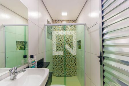 Casa à venda com 169m², 5 quartos e 2 vagas Casa à venda com 169m², 5 quartos e 2 vagasBanheiro 2