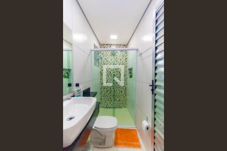 Casa à venda com 169m², 5 quartos e 2 vagas Casa à venda com 169m², 5 quartos e 2 vagasBanheiro 2