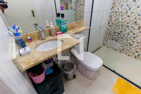 Casa à venda com 169m², 5 quartos e 2 vagas Casa à venda com 169m², 5 quartos e 2 vagasBanheiro 1