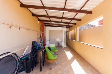 Casa à venda com 169m², 5 quartos e 2 vagas Casa à venda com 169m², 5 quartos e 2 vagasChurrasqueira