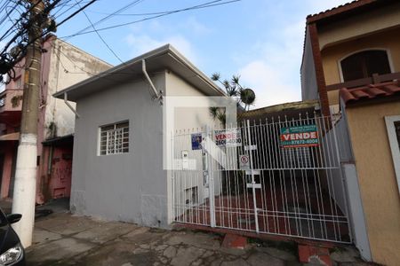 Casa à venda com 240m², 3 quartos e 3 vagasFachada