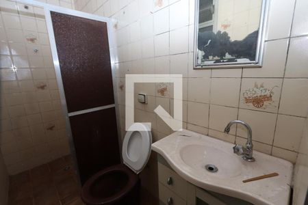 Casa à venda com 240m², 3 quartos e 3 vagasBanheiro da edícula