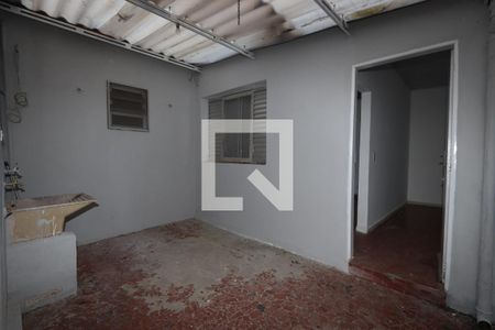 Casa à venda com 240m², 3 quartos e 3 vagasLavanderia