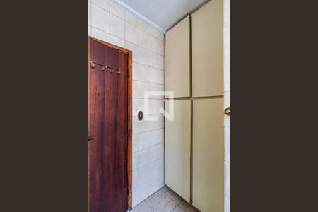 Casa para alugar com 150m², 3 quartos e 3 vagasBanheiro social